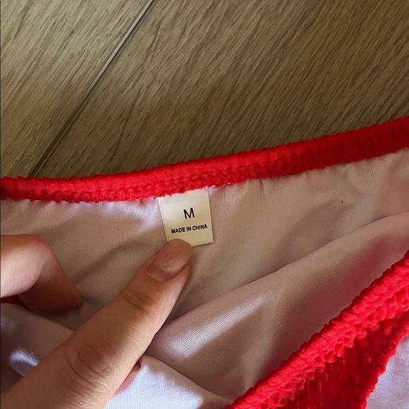 Red One-Shoulder Bikini Set - Picture 4 of 5